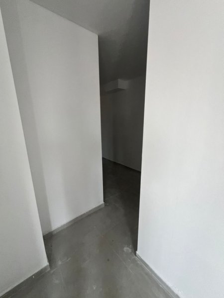 Tirane, shes apartament 2+1+Ballkon Kati 7, 140 m² 420.000 € (Rruga Myslym Shyri)
