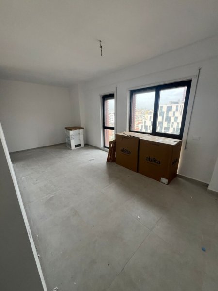 Tirane, shes apartament 2+1+Ballkon Kati 7, 140 m² 420.000 € (Rruga Myslym Shyri)