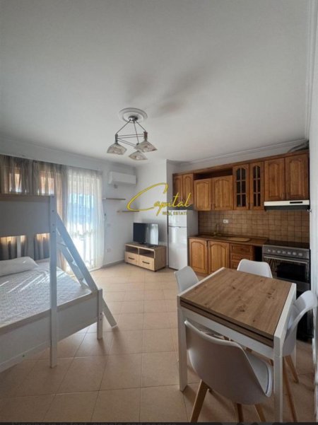 Tirane, jepet me qera apartament 1+1 Kati 9, 34 m² 400 € (BULEVARDI ZHAN D&#039;ARK)