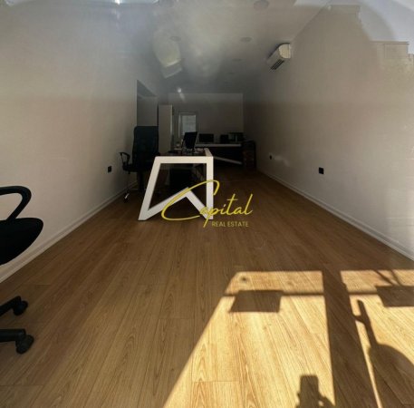 Tirane, shitet apartament 1+1 Kati 0, 63 m² 620.000 € (BULEVARDI ZOGU I PARE)