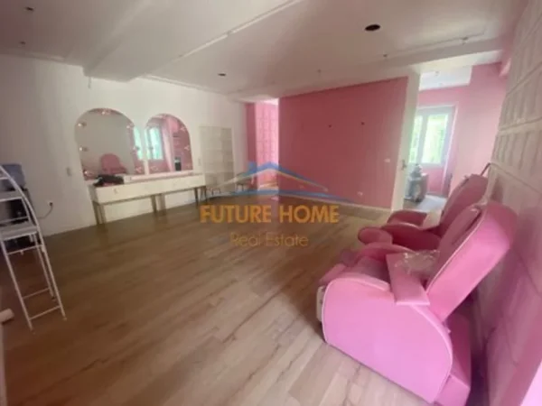 0683487469 Tirane, shitet ambjent biznesi Kati 1, 118 m² 300.000 € (Prane Stadium Dinamo)