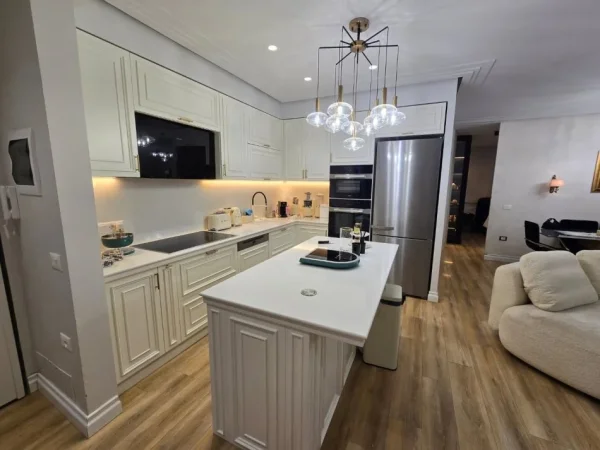 Tirane, shitet apartament 2+1 , 97 m² 299.000 € (Residenca me e Bukur!)