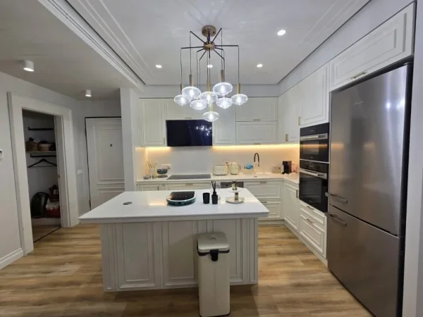 Tirane, shitet apartament 2+1 , 97 m² 299.000 € (Residenca me e Bukur!)