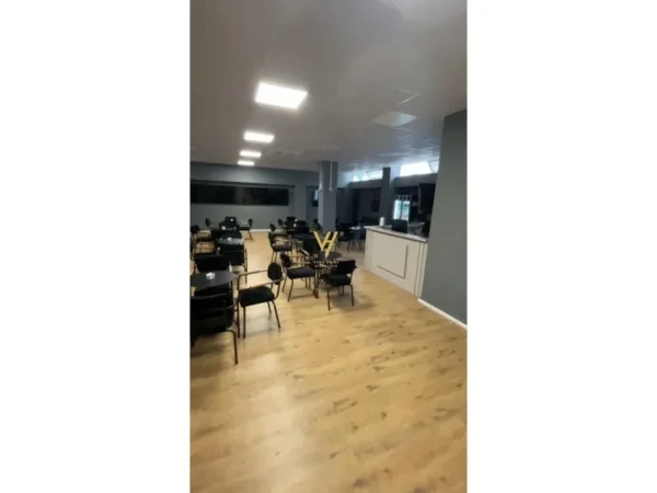 Tirane, shitet ambjent biznesi Kati -1, 250 m² 500.000 € (VASIL SHANTO)