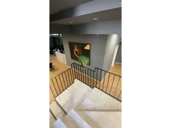 Tirane, shitet ambjent biznesi Kati -1, 250 m² 500.000 € (VASIL SHANTO)