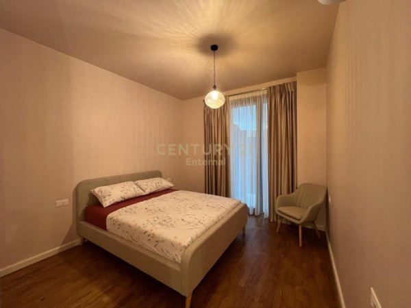 Tirane, jepet me qera apartament 2+1+Aneks+Ballkon Kati 2, 124 m² 1.600 € (Tek Altana Residencial)