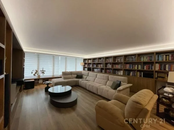 Tirane, Liste me oferta Vile 2+1 Kati 3, 561 m² 1.100.000 € (Long Hill Rezidence)