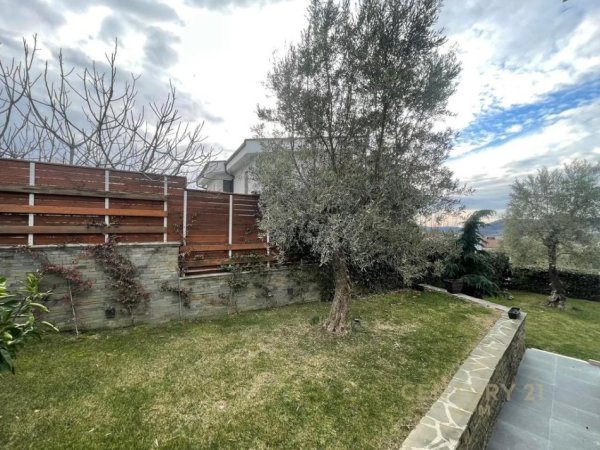 Tirane, Liste me oferta Vile 2+1 Kati 3, 561 m² 1.100.000 € (Long Hill Rezidence)