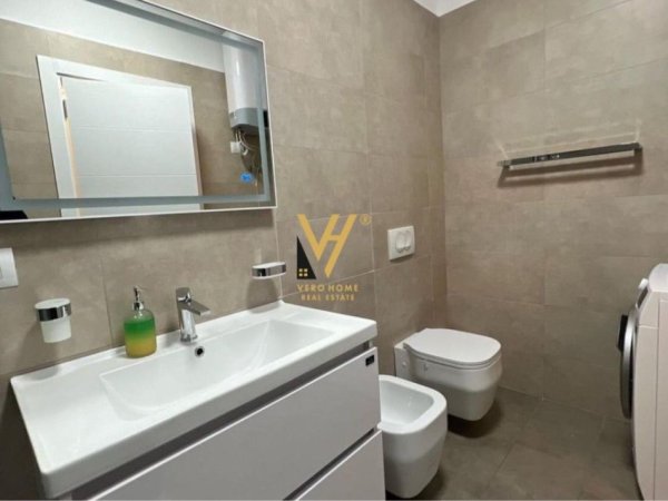Tirane, jepet me qera apartament 2+1+Aneks+Ballkon Kati 5, 95 m² 950 € (JORDAN MISIA)