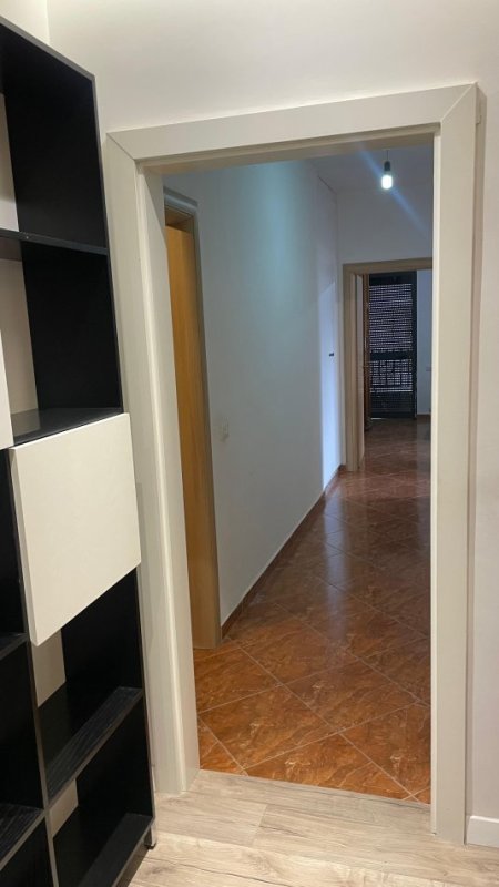 Tirane, shitet apartament 2+1+Aneks+Ballkon Kati 2, 126 m² 162.000 € (Rruga Rexhep Shala, Yzberisht)