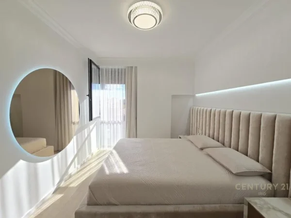 Tirane, jepet me qera apartament 1+1 Kati 3, 70 m² 850 € 