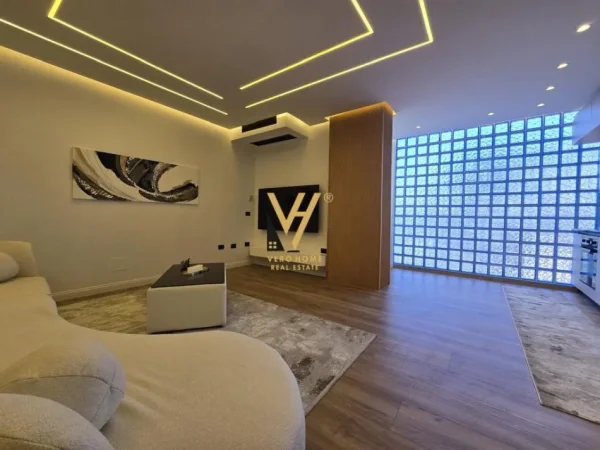 Tirane, shitet apartament 2+1+Ballkon , 110 m² 348.000 € (RRUGA E KOSOVAREVE)