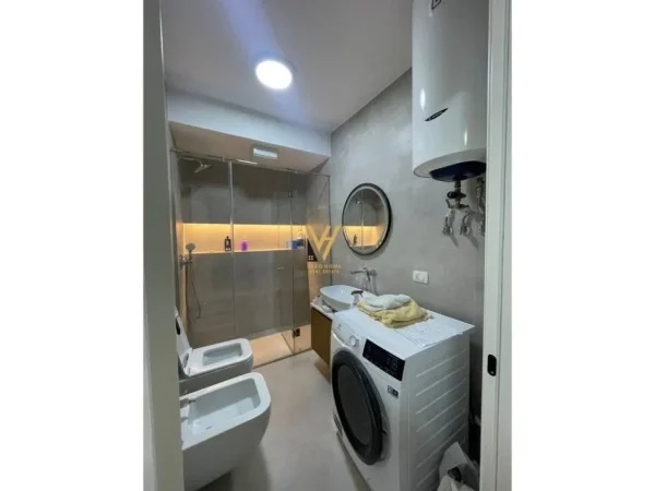 Tirane, shitet apartament 2+1+Aneks+Ballkon , 119 m² 300.000 € (RRUGA FORTUZI)