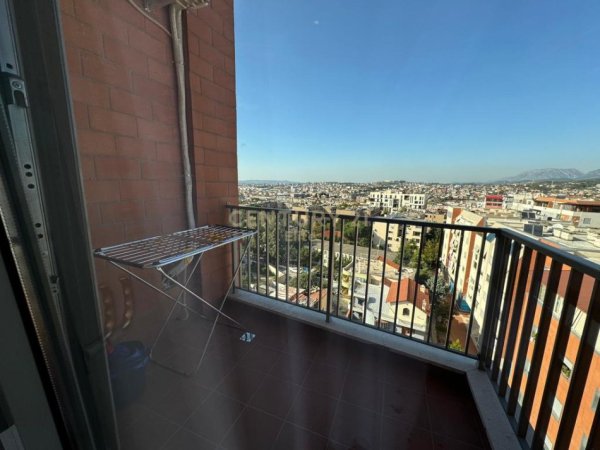 Shqiperi, jepet me qera apartament 1+1 Kati 7, 65 m² 550 € 