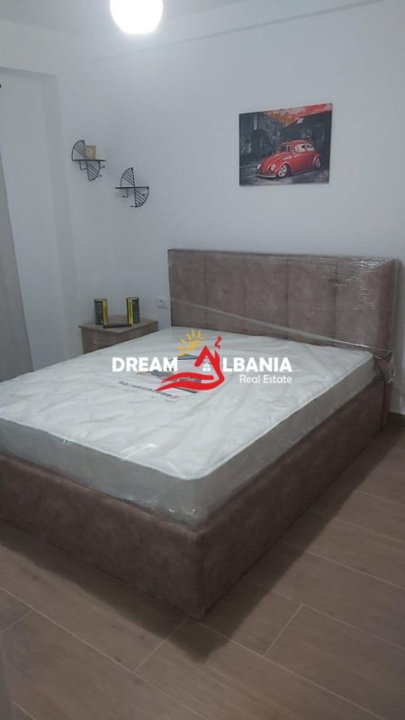 Tirane, jepet me qera apartament 1+1 Kati 1, 65 m² 500 € (selite)
