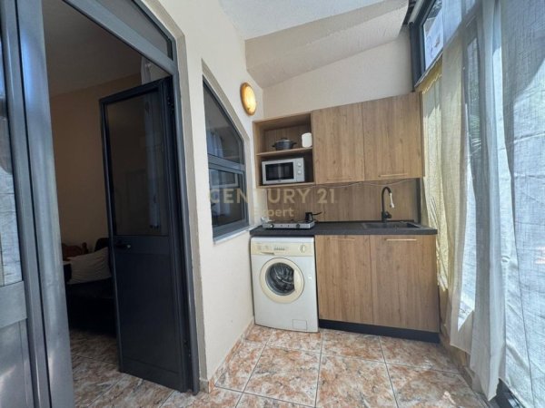 Tirane, jepet me qera apartament Kati 1, 40 m² 350 € 
