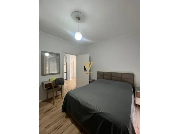 Tirane, jepet me qera apartament 1+1 Kati 6, 70 m² 600 € (9 KATESHET)