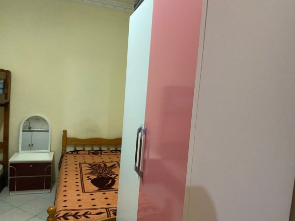 Tirane, jepet me qera apartament 1+1 Kati 0, 45 m² 270 € (rruga Mine Peza Tirane)