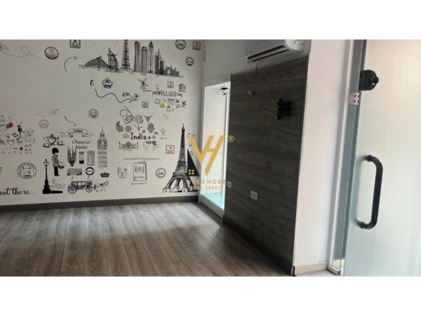 Tirane, jepet me qera dyqan Kati 0, 26 m² 400 € (SHALLVARET)