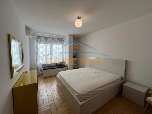 Tirane, jepet me qera apartament 2+1+2, Kati 5, 1.000 €