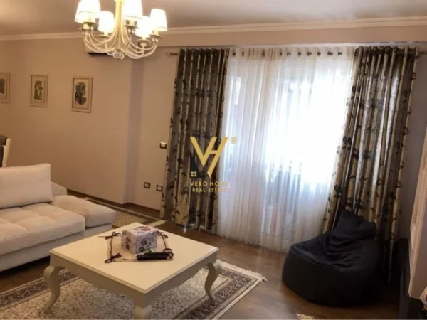 Tirane, shitet 2+1+Aneks+Ballkon Kati 5, 127 m² 158.000 € 