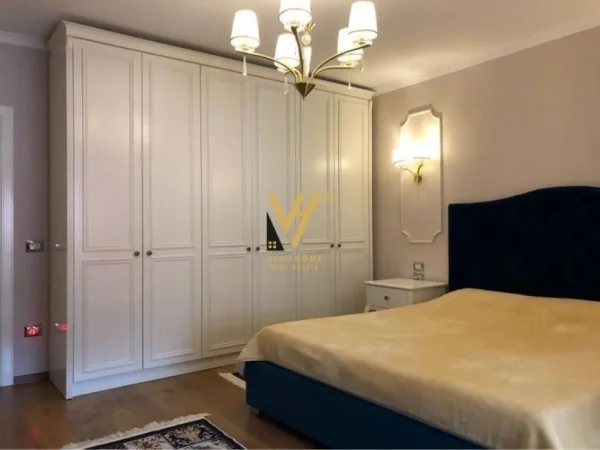 Tirane, shitet 2+1+Aneks+Ballkon Kati 5, 127 m² 158.000 € 