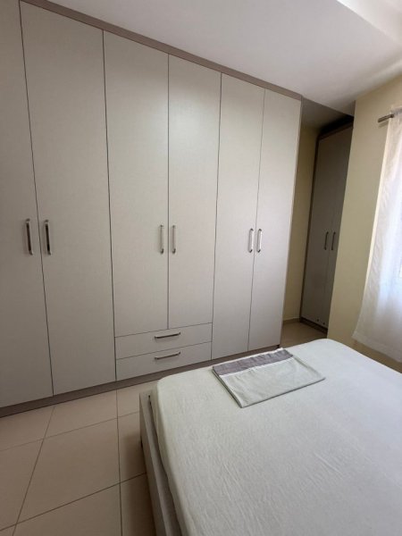 Tirane, jepet me qera apartament 1+1+Ballkon Kati 5, 70 m² 450 € (Kompleksi Golden Park)