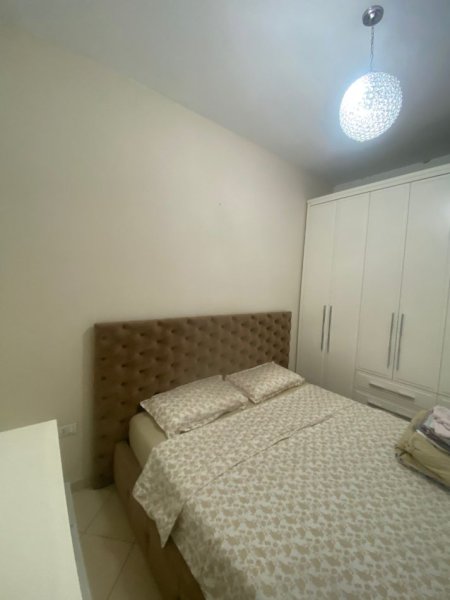 Tirane, jepet me qera apartament 2+1 Kati 3, 100 m² 500 € (Rruga allaman dervishi)