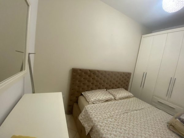 Tirane, jepet me qera apartament 2+1 Kati 3, 100 m² 500 € (Rruga allaman dervishi)