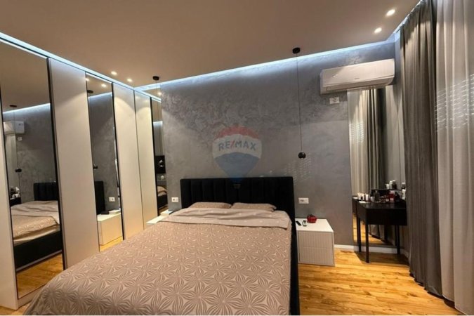 SHITET, APARTAMENT 2+1+2+VERANDE, FRESK, TIRANE. ID: 530581005-6