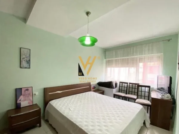 Tirane, shitet apartament 1+1+Ballkon Kati 4, 64 m² 102.000 € (YZBERISHT)