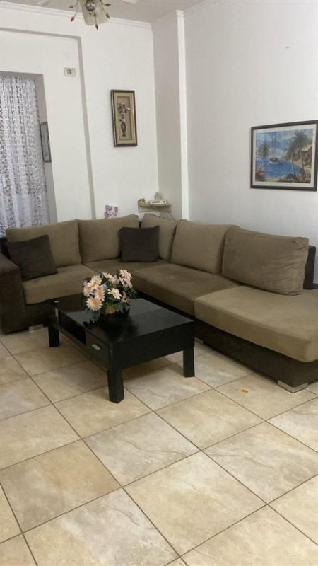 Tirane, jepet me qera apartament 1+1+Ballkon Kati 2, 75 m² 400 € (Pasticeri Nela 6 ,Yzberisht)