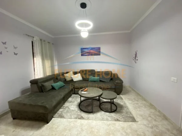 Tirane, jepet me qera apartament 2+1+2 Kati 4, 109 m² 1.000 €