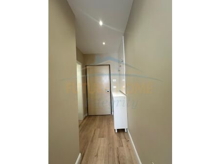 Tirane, jepet me qera apartament 2+1 Kati 6, 81 m² 600 € 