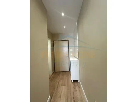 Tirane, jepet me qera apartament 2+1 Kati 6, 81 m² 600 € 