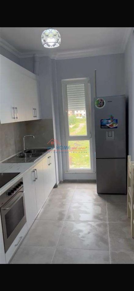 Tirane, shitet apartament 1+1+Ballkon Kati 2, 66 m² 99.000 € (Ali Demi)