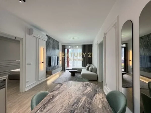 Tirane, jepet me qera apartament 2+1+Ballkon Kati 11, 110 m² 1.500 € (Rruga e Kavajes)