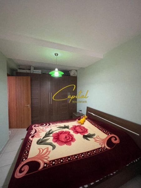 Tirane, shitet apartament 1+1 Kati 4, 63 m² 102.000 € (YZBERISHT)