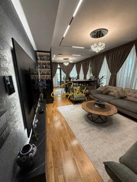 Tirane, shitet apartament 2+1 Kati 5, 140 m² 650.000 € (KOMPLEKSI LAKE VIEW)