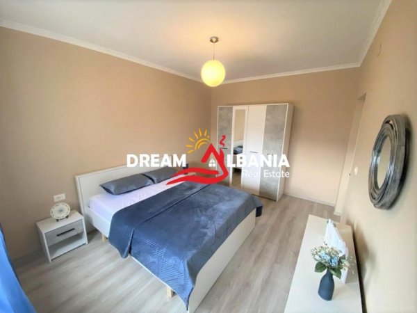 Tirane, jepet me qera apartament 1+1 Kati 5, 70 m² 550 € (tek Komuna e Parisit prane Kika 2)