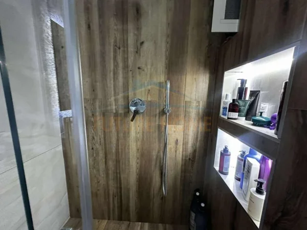 Tirane, shitet apartament 1+1+Aneks+Ballkon Kati 5, 105 m² 130.000 € (PRANE ARDENOS)