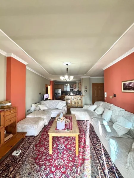 Tirane, shitet apartament , 118 m² 140.000 € (Fresk)