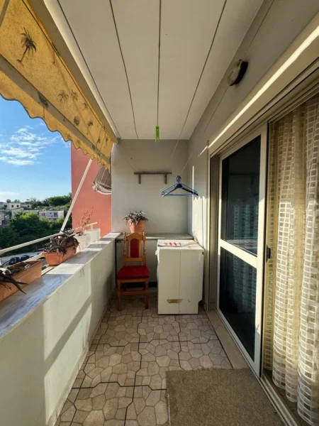 Tirane, shitet apartament , 118 m² 140.000 € (Fresk)