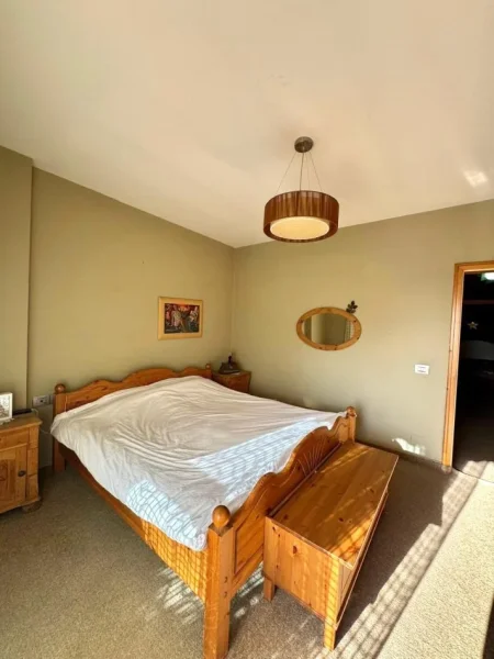 Tirane, shitet apartament , 118 m² 140.000 € (Fresk)