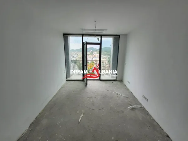 Tirane, shitet apartament 2+1 Kati 13, 150 m² 521330 € (tek Lake View prane Liqenit)