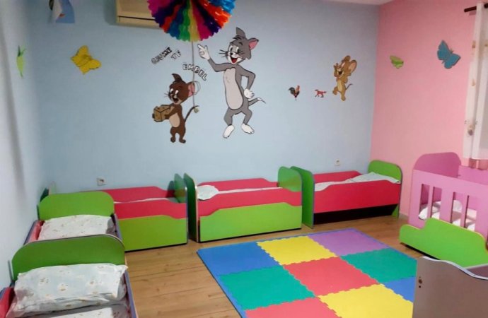 Tirane, jepet me qera ambjent biznesi Kati 0, 200 m² 1.000 € (YZBERISHT)