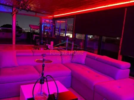 Tirane, shitet Penthouse 2+1+2+Ballkon Kati 5, 260 m² 300.000 € (Fesku, Qesarak)