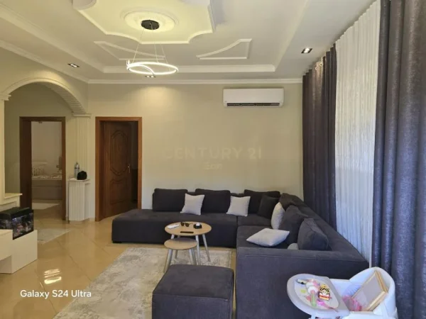 Durres, shes Vile 2 Katshe Kati 1, 426 m² 270.000 € (arap)