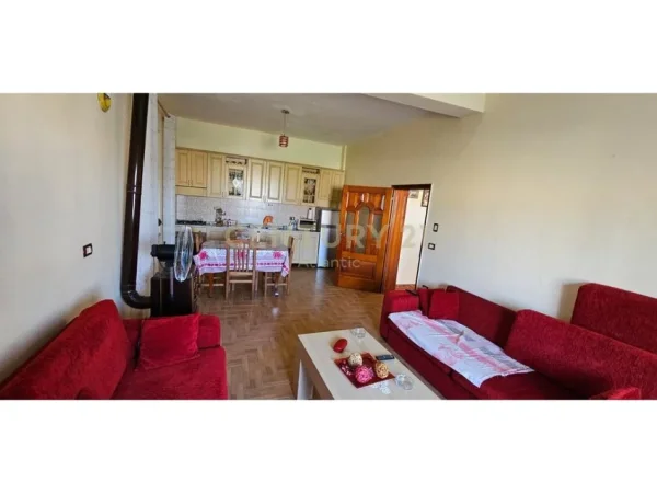 Durres, shitet shtepi 2+1 Kati 1, 92 m² 110.000 € (Arapaj, Durrës)