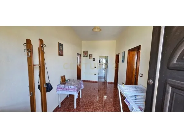 Durres, shitet shtepi 2+1 Kati 1, 92 m² 110.000 € (Arapaj, Durrës)